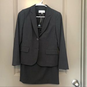 4P Calvin Klein Grey Skirt Suit